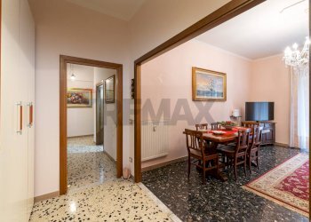 Sala da pranzo - Trilocale VIA CAPRI
 
48, Monterotondo - foto 6