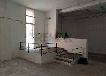 Scale - Commercial Premises Via Polito
 
7, Palermo - photo 6