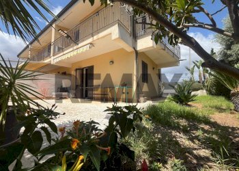 Casa all\'aperto - Independent house Via Edera (Lido di Noto)
 
snc, Noto - photo 3