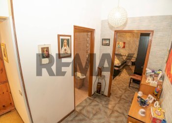 Hall / corridoio - Villa Via Nino Bixio
 
294, Vittoria - photo 31