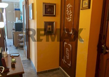 Hall / corridoio - Trilocale Via Nikolaj Lenin
 
91, Misterbianco - foto 6