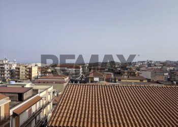 Edificio all\'aperto - Trilocale Via Nikolaj Lenin
 
91, Misterbianco - foto 13