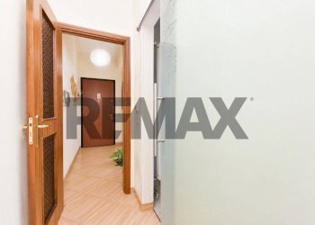 Hall / corridoio - Three-room apartment Via Sottotenente Cantone
 
12, Mascalucia - photo 21