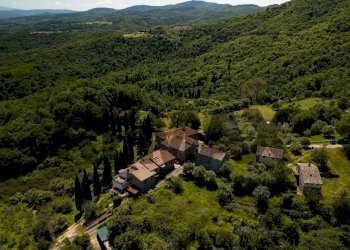 Vista delle montagne - Rustico Località Casignano
81, Cavriglia - foto 1