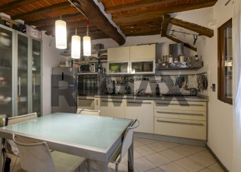 Cucina - Four-room apartment VIA PERELLI
 
10/A, Bucine - photo 1