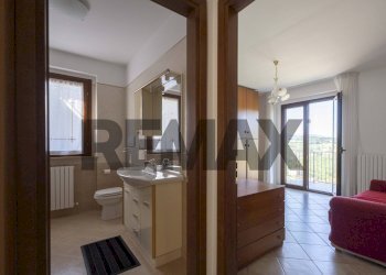 Bagno - Quadrilocale Via Antonio Gramsci
 
45, Castelplanio - foto 9