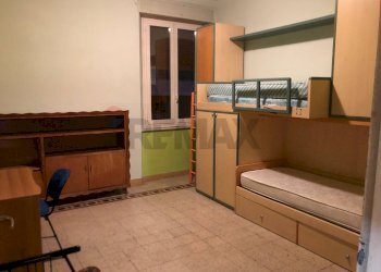 Camera / camera da letto - Non-buildable land Via XIV Settembre
4, Perugia - photo 2