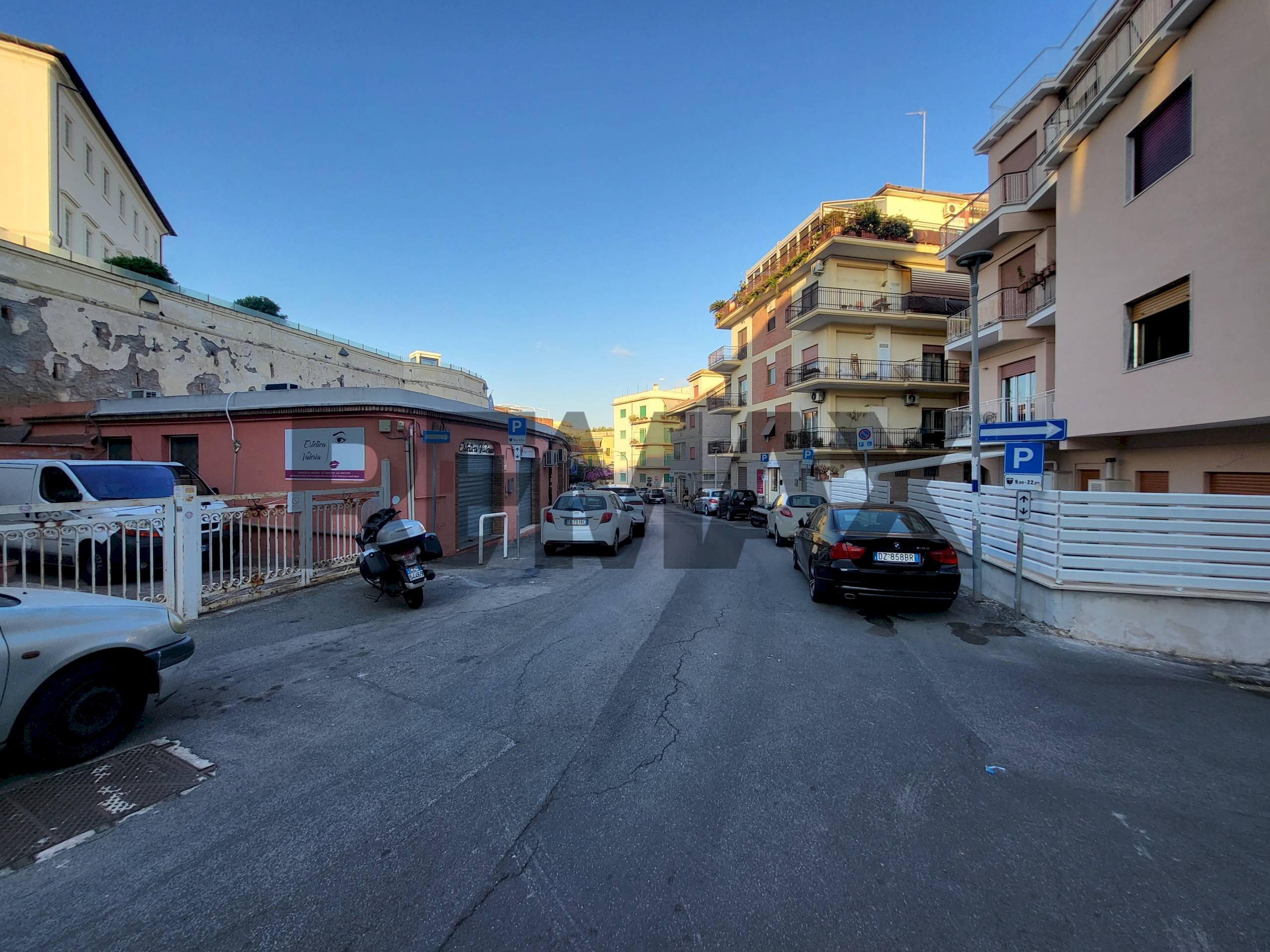 Edificio all\'aperto - Warehouse Via Breschi
 
32, Anzio - photo 1