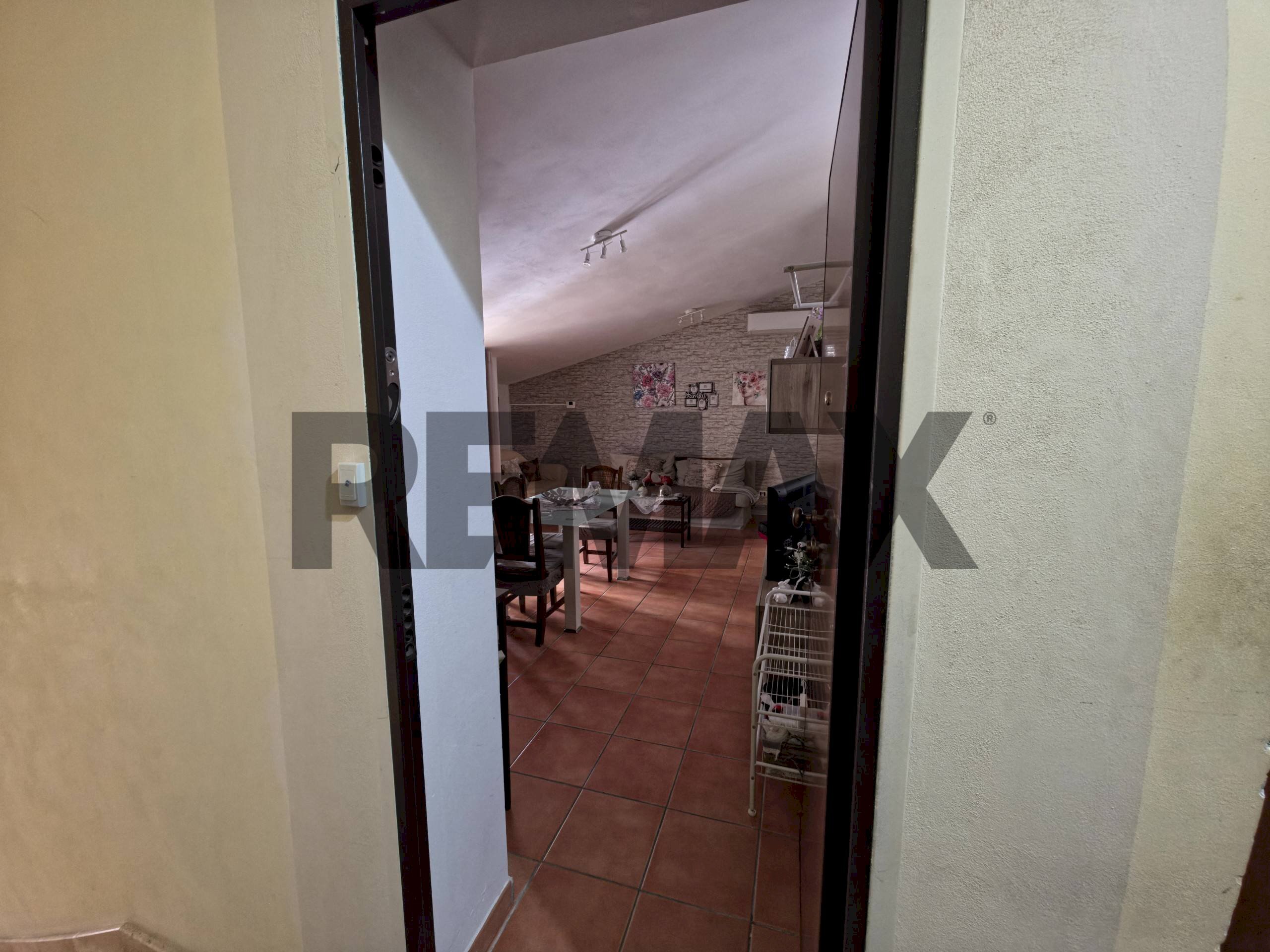 Hall / corridoio - Attic c/da Facicchio
 
39, San Marco Argentano - photo 1