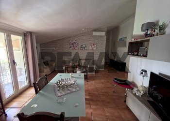 Sala da pranzo - Attic c/da Facicchio
 
39, San Marco Argentano - photo 3
