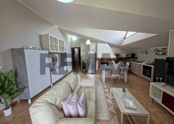 Sala da pranzo - Attic Cda Facicchio
 
39, San Marco Argentano - photo 34