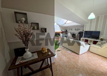 Soggiorno - Attic Cda Facicchio
 
39, San Marco Argentano - photo 44