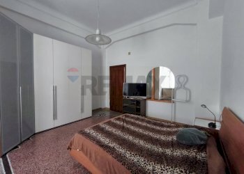 Camera / camera da letto - Appartamento Via Doninzetti
 
8, Savona - foto 11