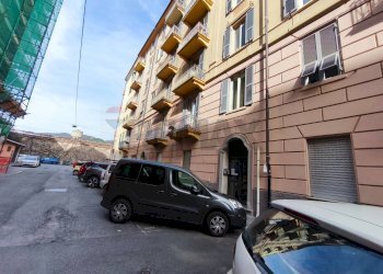 Edificio all\'aperto - Appartamento Via Doninzetti
 
8, Savona - foto 38
