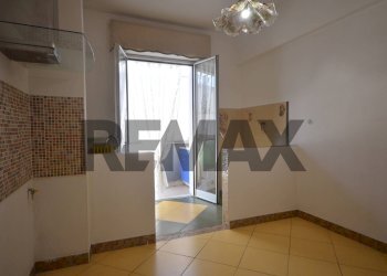 Stanza vuota - Quadrilocale Piazza della Vittoria
 
24, Cairo Montenotte - foto 2