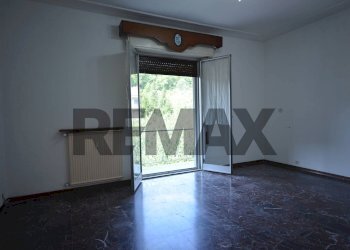 Stanza vuota - Quadrilocale Piazza della Vittoria
 
24, Cairo Montenotte - foto 17