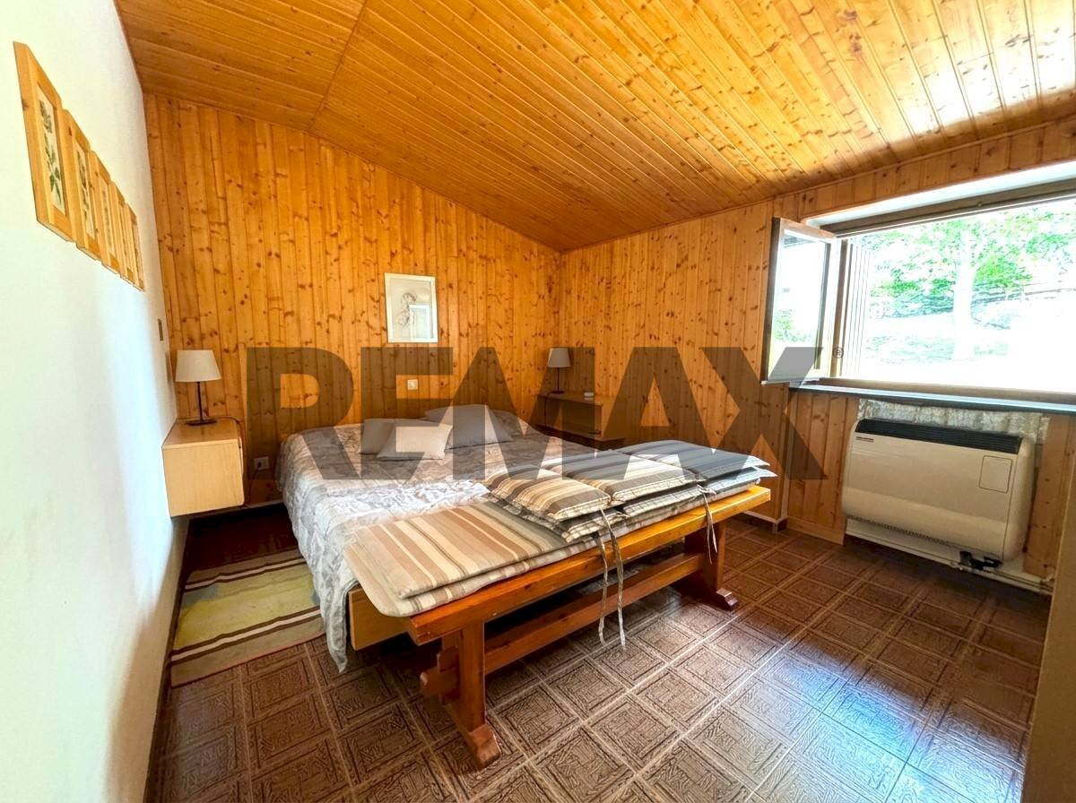 Camera / camera da letto - Trilocale Via Pineta
 
6, Ossimo - foto 3