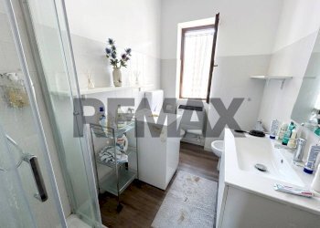 Bagno - Three-room apartment Via Pineta
 
6, Ossimo - photo 7