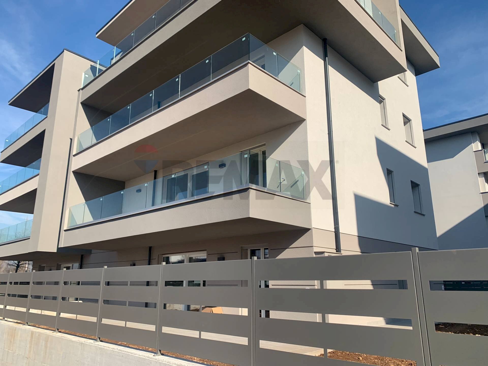 Edificio all\'aperto - Four-room apartment Via Mascagni
 
2A, Lallio - photo 1