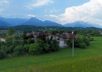 Vista delle montagne - Casa indipendente via Rienza
 
21, Feltre - foto 12