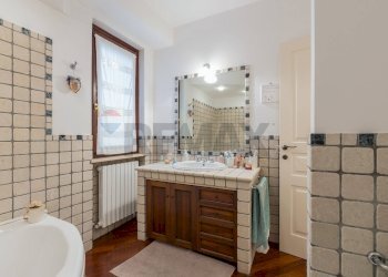 Bagno - Villa Strada della Madonnetta
 
74, Ancona - foto 21