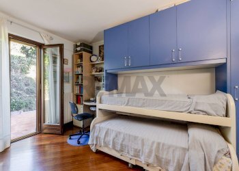 Camera / camera da letto - Villa Strada della Madonnetta
 
74, Ancona - foto 27