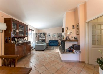 Soggiorno - Villa Strada della Madonnetta
 
74, Ancona - foto 5