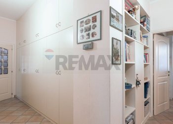 Camera / camera da letto - Villa Strada della Madonnetta
 
74, Ancona - foto 10
