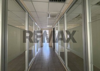 Hall / corridoio - Ufficio Via del Consorzio
10/C, Falconara Marittima - foto 16