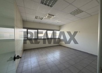 Stanza vuota - Ufficio Via del Consorzio
10/C, Falconara Marittima - foto 19