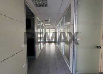 Hall / corridoio - Ufficio Via del Consorzio
10/C, Falconara Marittima - foto 21