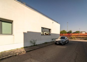 Foto 47 - Commercial Premises Via Corrado Corradino
8, Moncalieri - photo 47