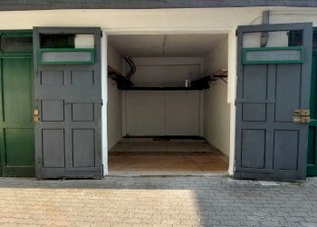 Foto 1 - Box Via Nicola Fabrizi
 
73, Torino - photo 1