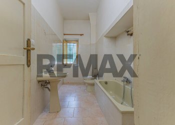Bagno - Quadrilocale Corso Giovanni Pascoli
 
2, Sassari - foto 16