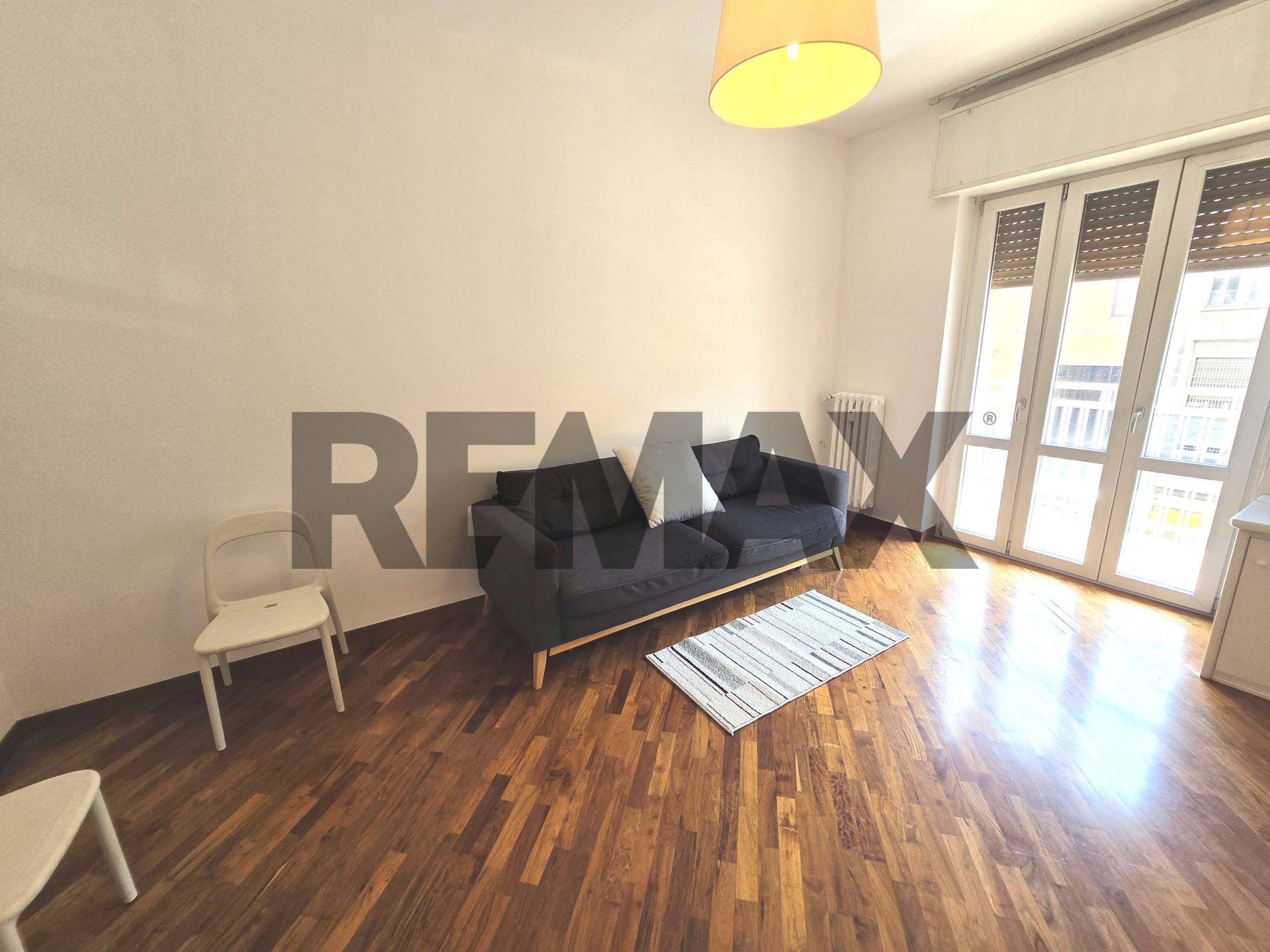 Soggiorno - Bilocale Viale Stelvio
20, Milano - foto 3