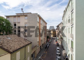 Edificio all\'aperto - Two-room apartment borgo collegio maria luigia
 
9, Parma - photo 5
