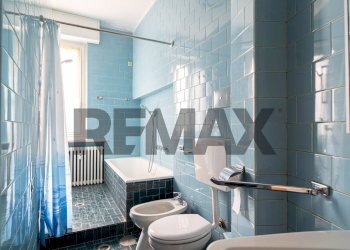 Bagno - Two-room apartment borgo collegio maria luigia
 
9, Parma - photo 15