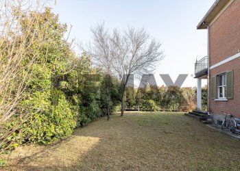 Giardino - Villa STRADA CAVA IN VIGATTO
 
1, Parma - foto 11