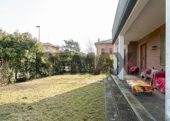 Giardino - Villa STRADA CAVA IN VIGATTO
 
1, Parma - foto 16