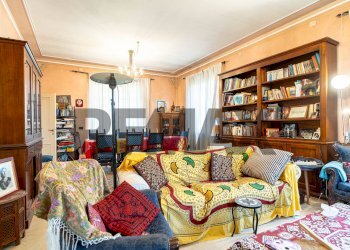 Sala da pranzo - Villa STRADA CAVA IN VIGATTO
 
1, Parma - foto 19