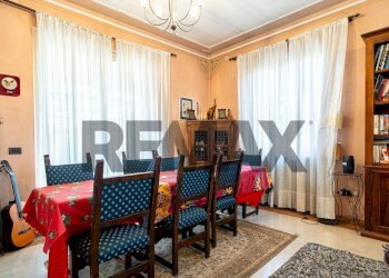 Sala da pranzo - Villa STRADA CAVA IN VIGATTO
 
1, Parma - foto 20