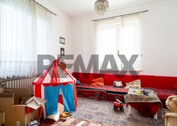 Soggiorno - Villa STRADA CAVA IN VIGATTO
 
1, Parma - foto 27