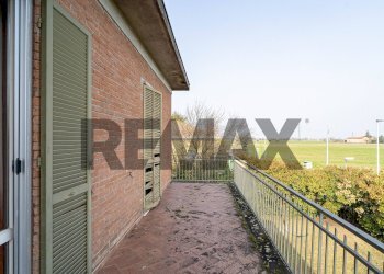 Balcone - Villa STRADA CAVA IN VIGATTO
 
1, Parma - foto 32