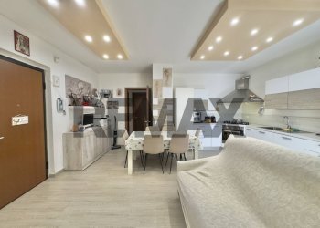 Cucina - Three-room apartment Via Pasubio
 
63a, Venegono Superiore - photo 1