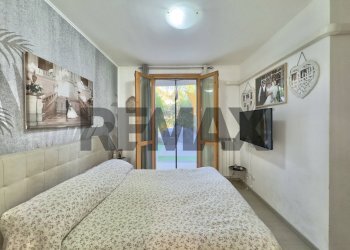 Camera / camera da letto - Three-room apartment Via Pasubio
 
63a, Venegono Superiore - photo 9