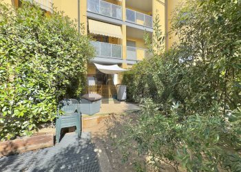 Edificio all\'aperto - Three-room apartment Via Pasubio
 
63a, Venegono Superiore - photo 20