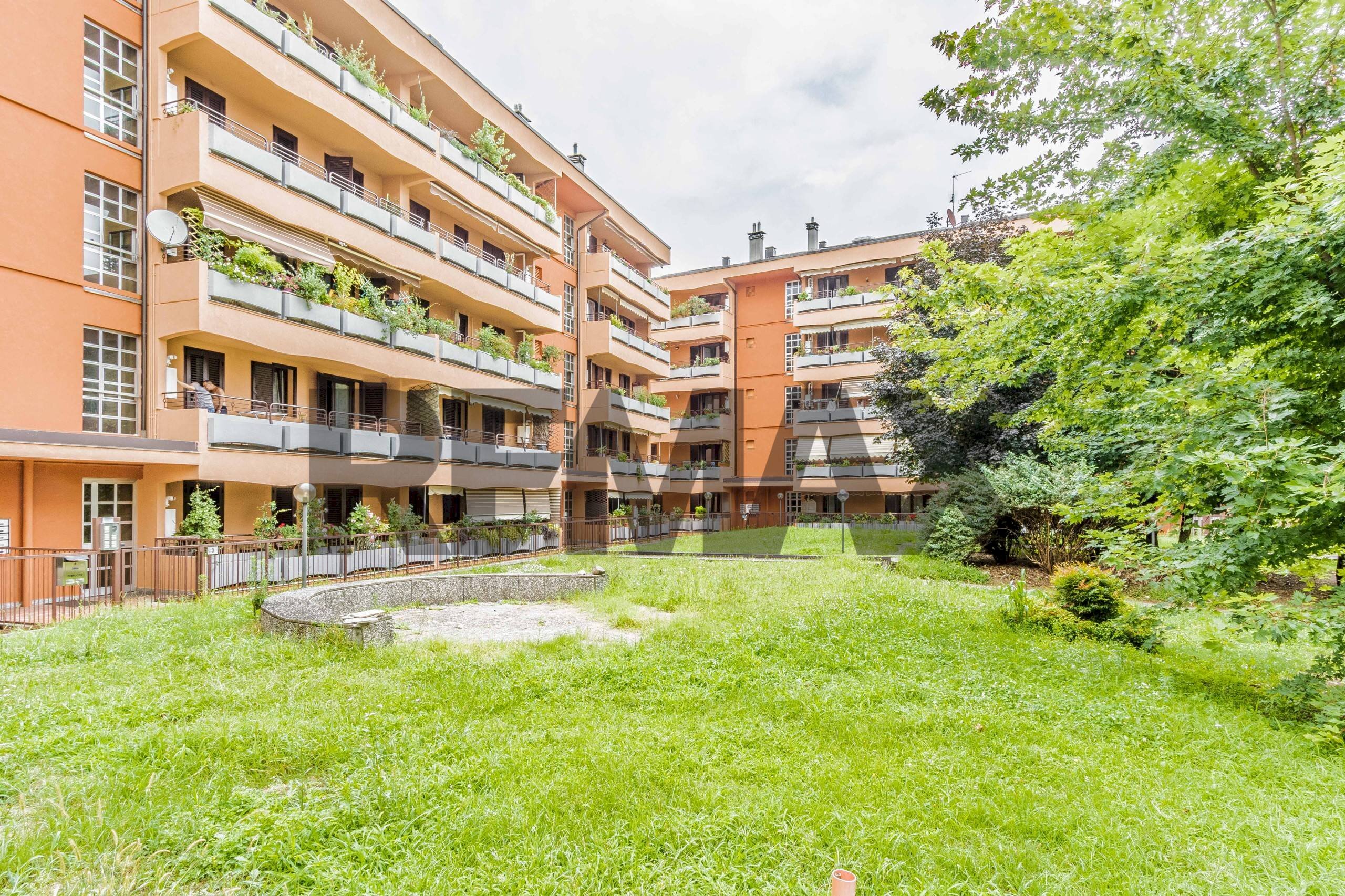 Edificio all\'aperto - Bilocale via Alfredo Di Dio
 
4, Olgiate Olona - foto 1