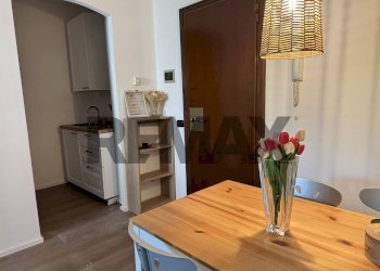 Sala da pranzo - Bilocale via Alfredo Di Dio
 
4, Olgiate Olona - foto 10