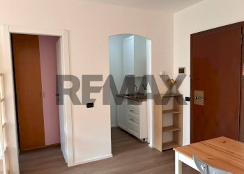 Hall / corridoio - Bilocale via Alfredo Di Dio
 
4, Olgiate Olona - foto 9