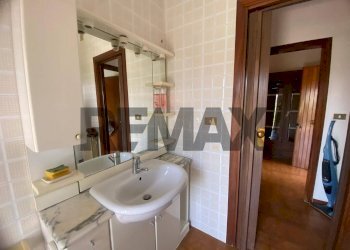 Bagno - Trilocale via appia lato napoli
 
200, Formia - foto 20